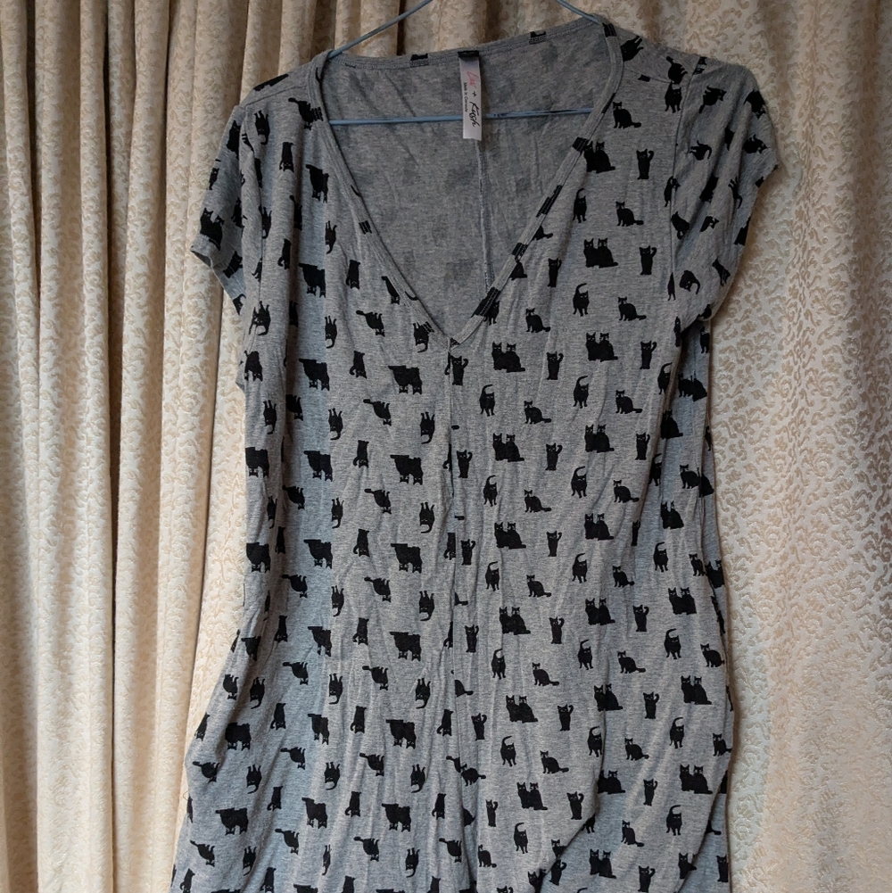 Shorty Romper With Cute Cats Pattern